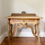 Table - Angelica